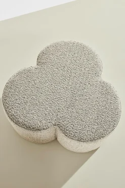 Pastill Bodhi puf i bouclé ø 70 cm^ Puffer & Fodskamler