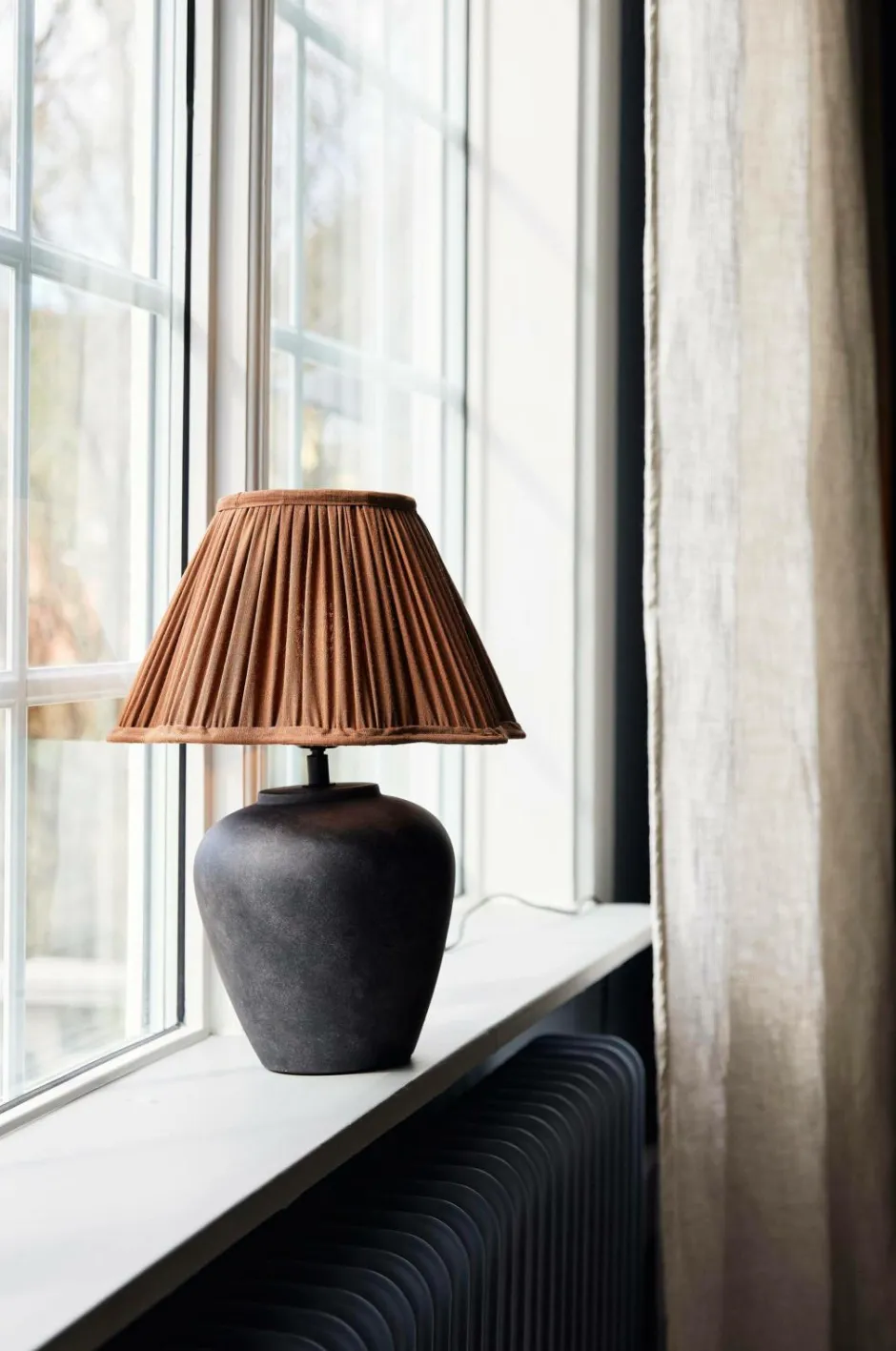 Best Bordlampe Lily 29 cm Lampefødder