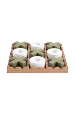 Present Time Tic Tac Toe^ Pynteting