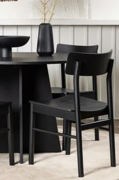 Outlet Spisegruppe Bootcut Round og stolene Montros Spisegrupper