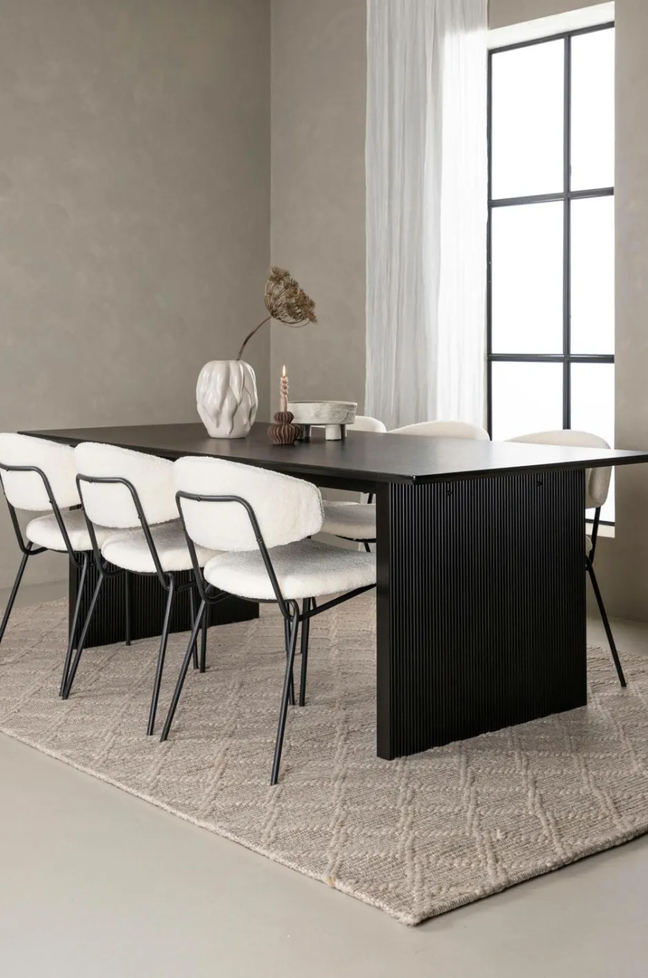 New Spisegruppe Vail med 6 stole Chico Spisegrupper