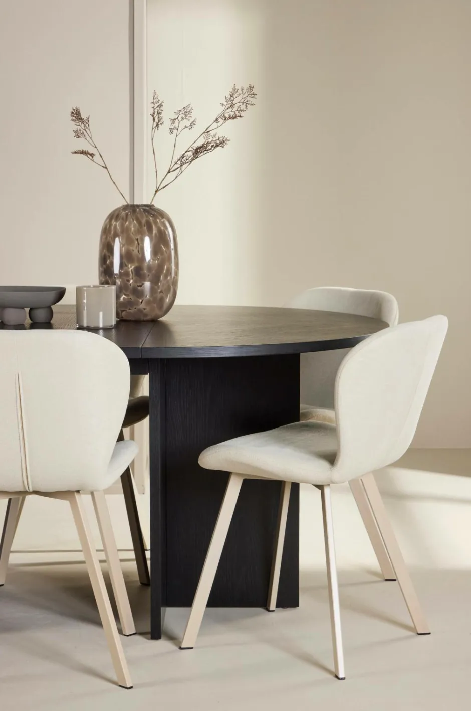 Venture Home Strada-spisebord med Lilja-stol^ Spisegrupper