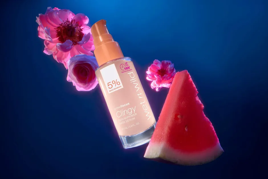 Hot Prime Focus Clingy Serum Primer Ansigt